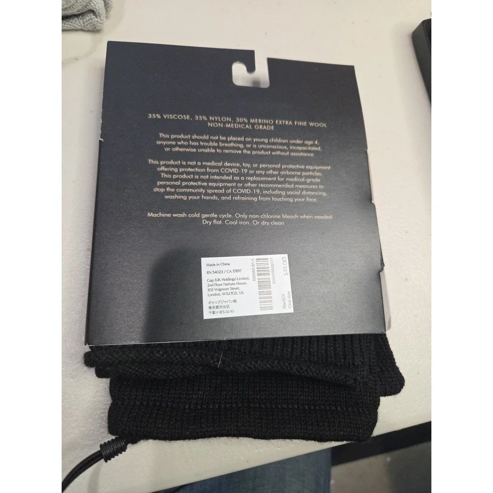 Banana Republic Black Neck Gaiter